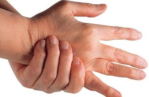 Treatment of finger joint pain